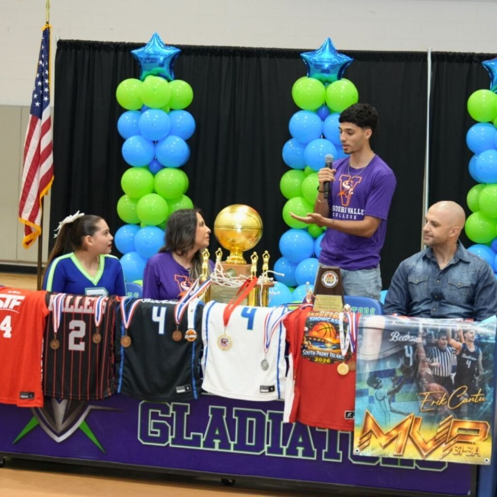 Erik Cantu College Signing