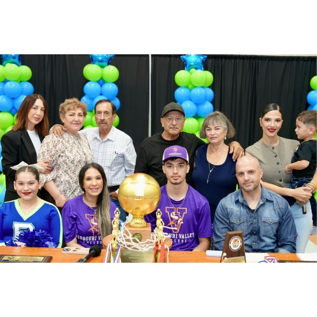 Erik Cantu College Signing