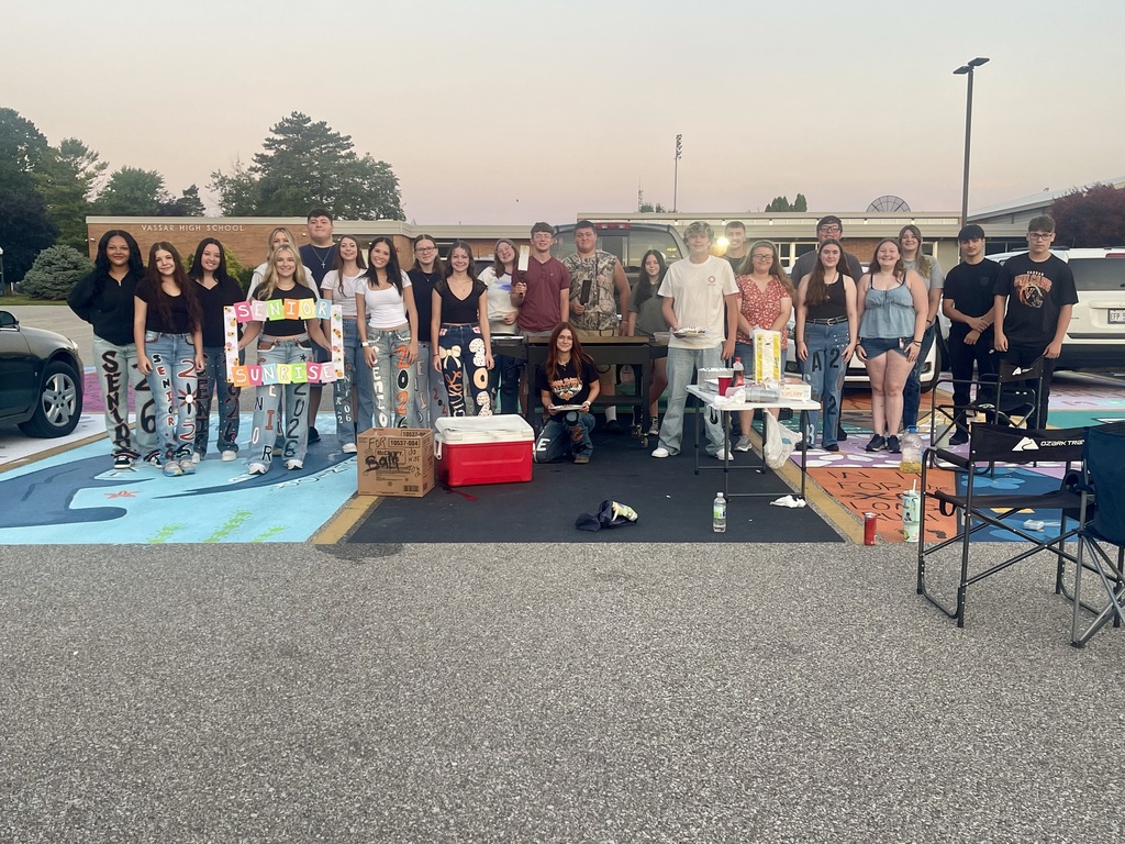 senior sunrise breakfast