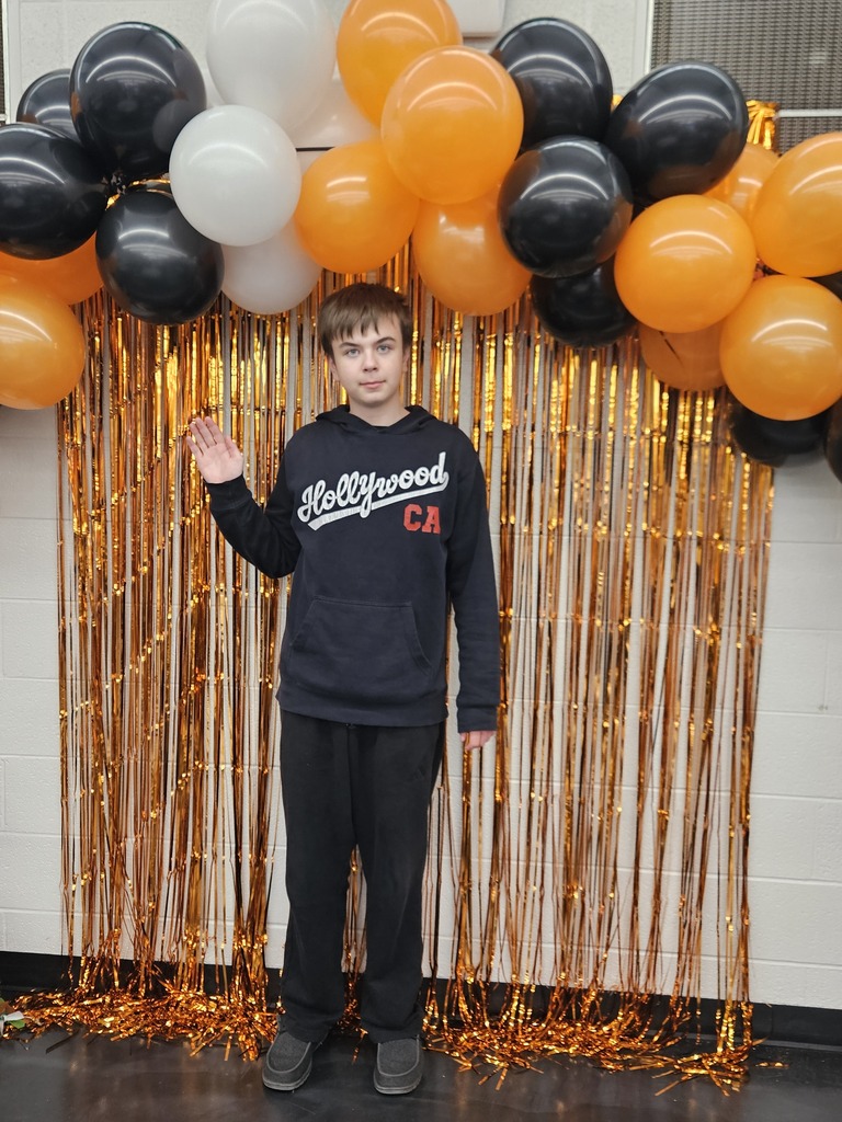 Homecoming photo op in the cafeteria!