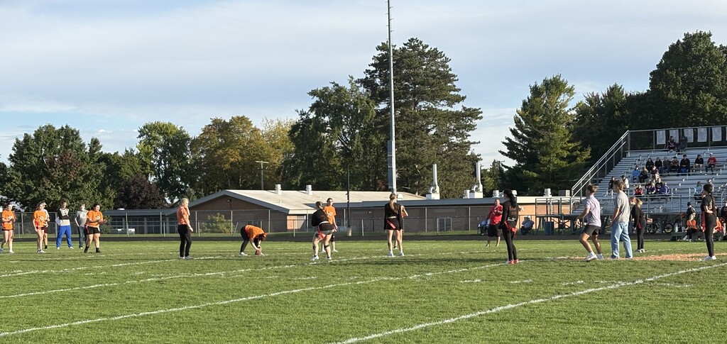 Homecoming-powderpuff game