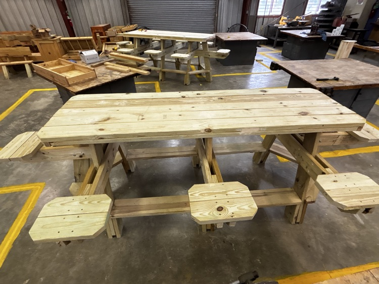 pub table 2