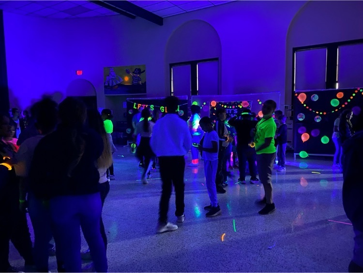 glow party 