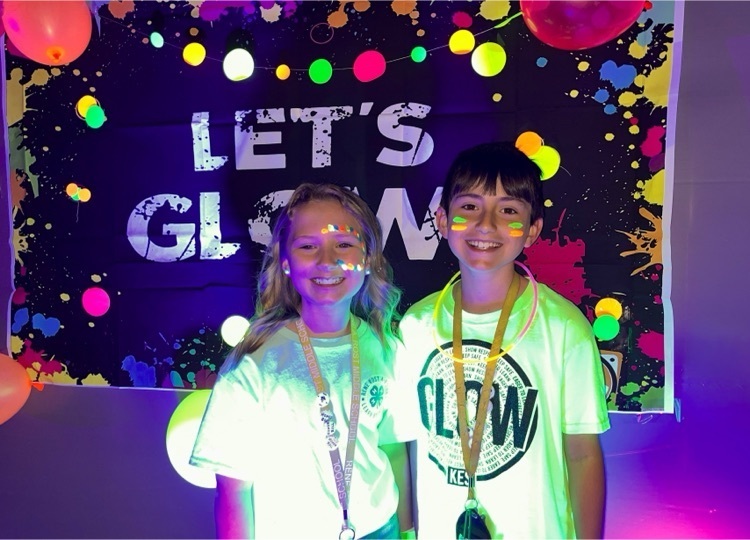 glow party