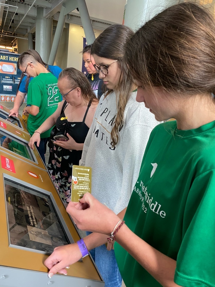 dog tag follow a historical figure