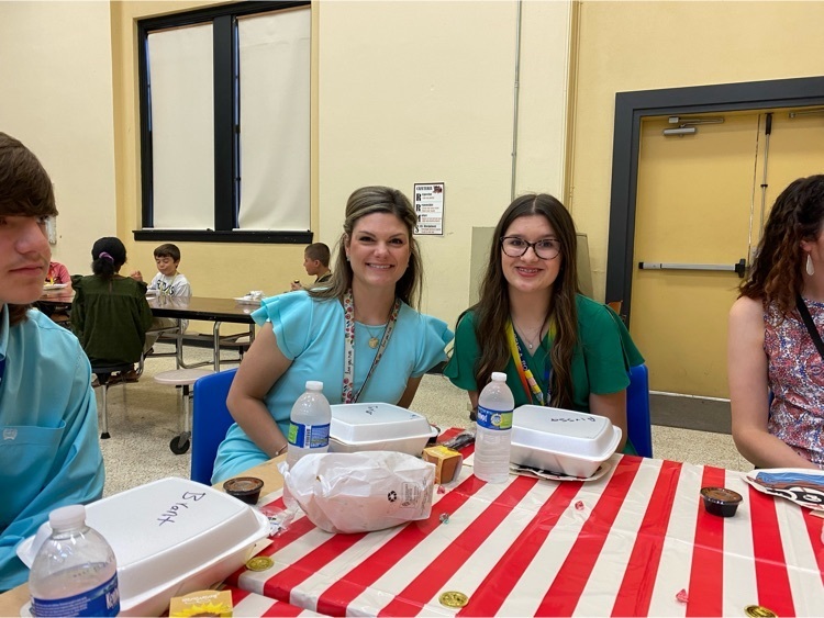 Taylor Laviolette and Alyssa Long