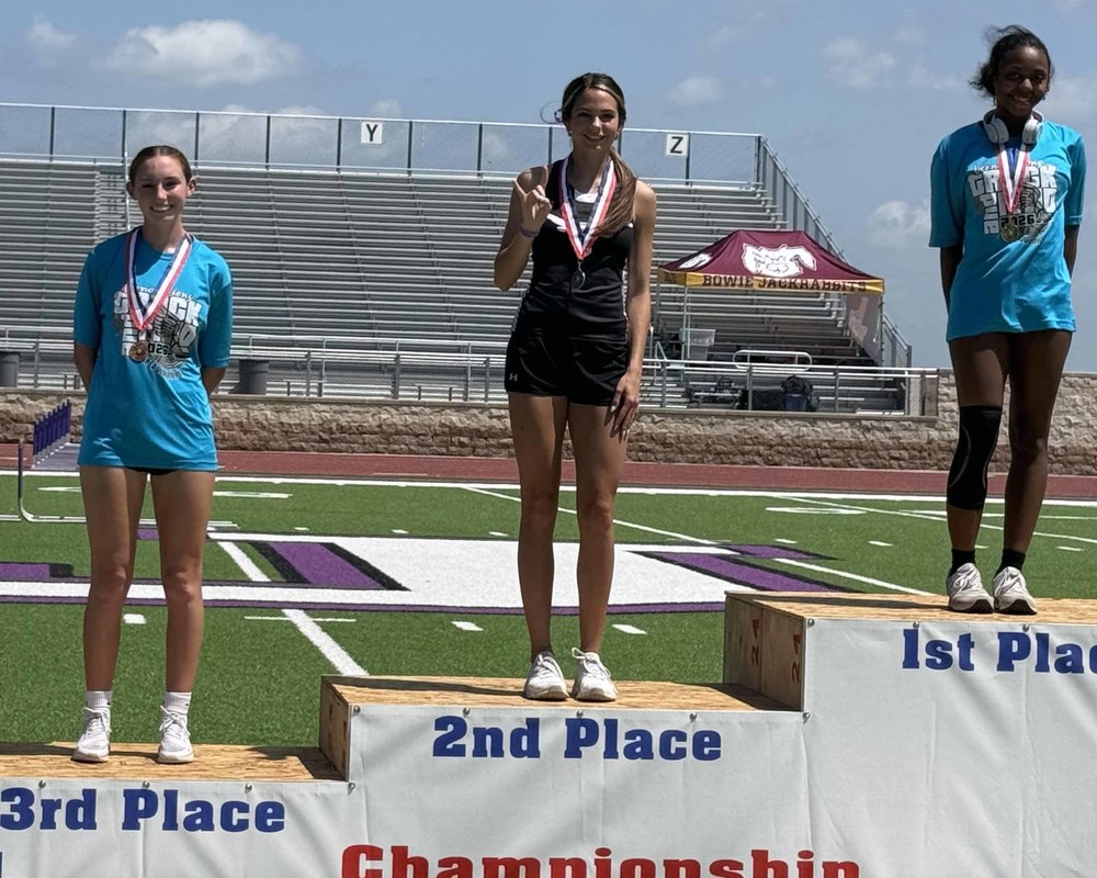 girls area high jump
