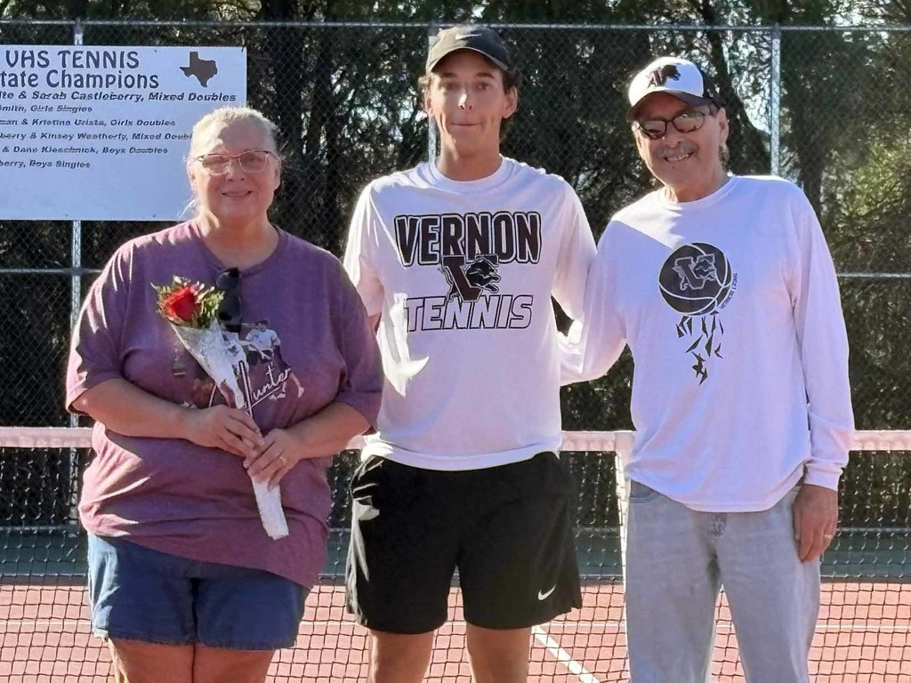 senior tennis boatman