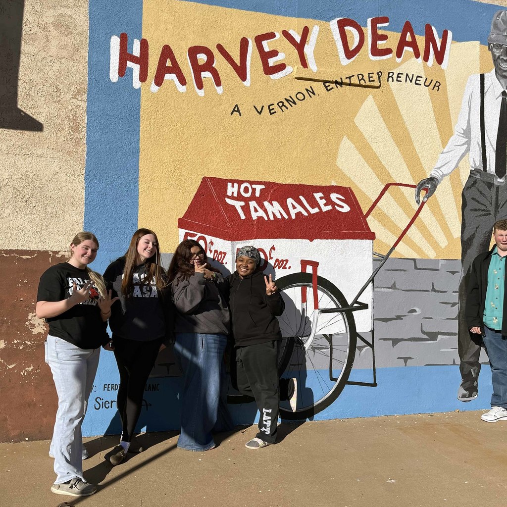 eco students downtown1