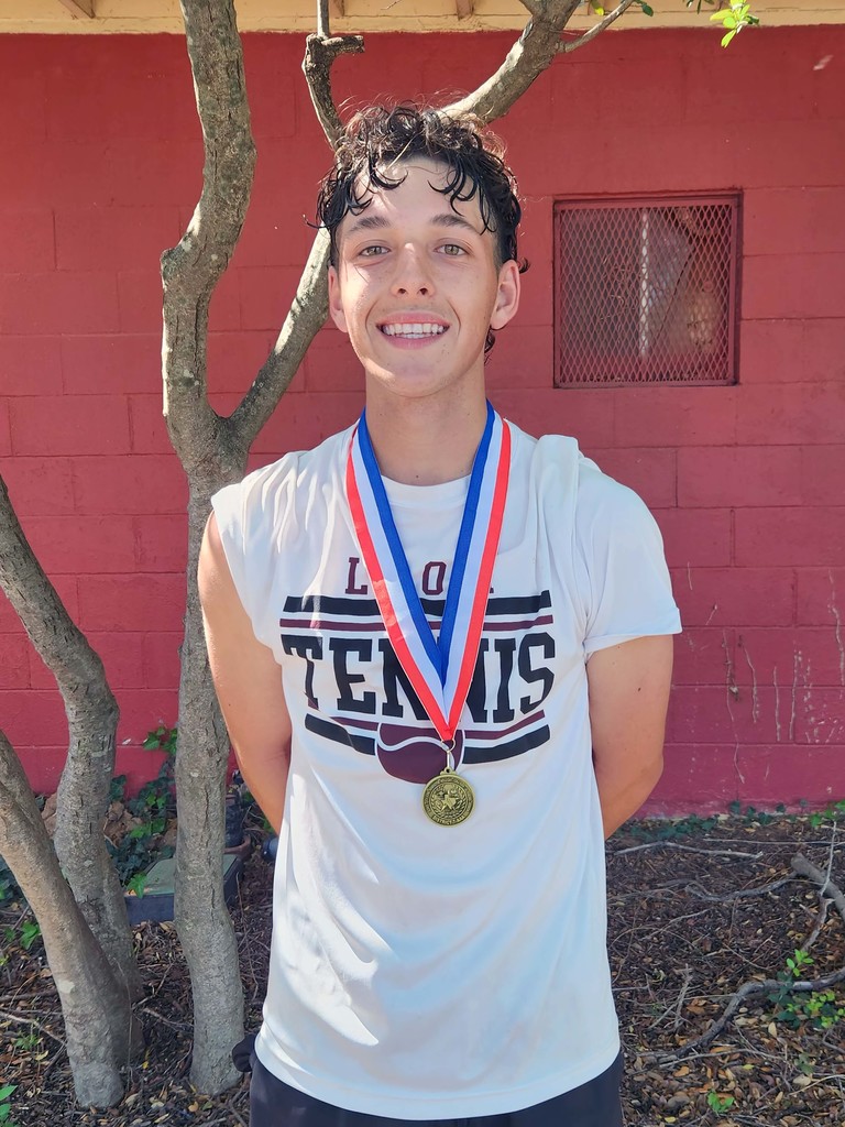boys singles district champ tennis