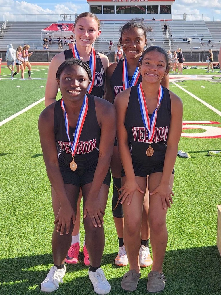 lady lions sprint relay