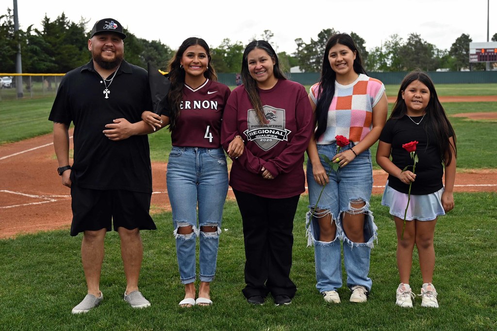 softball senior aaliyah