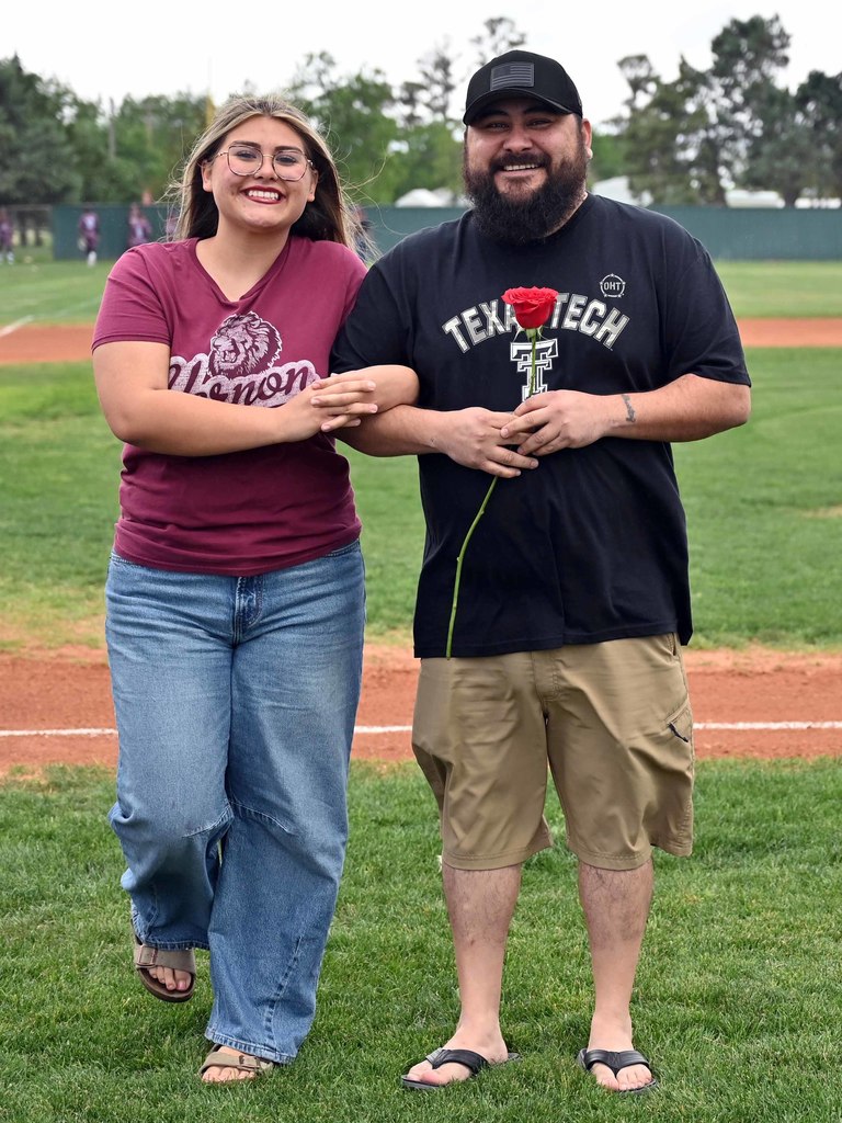 track senior deliliah