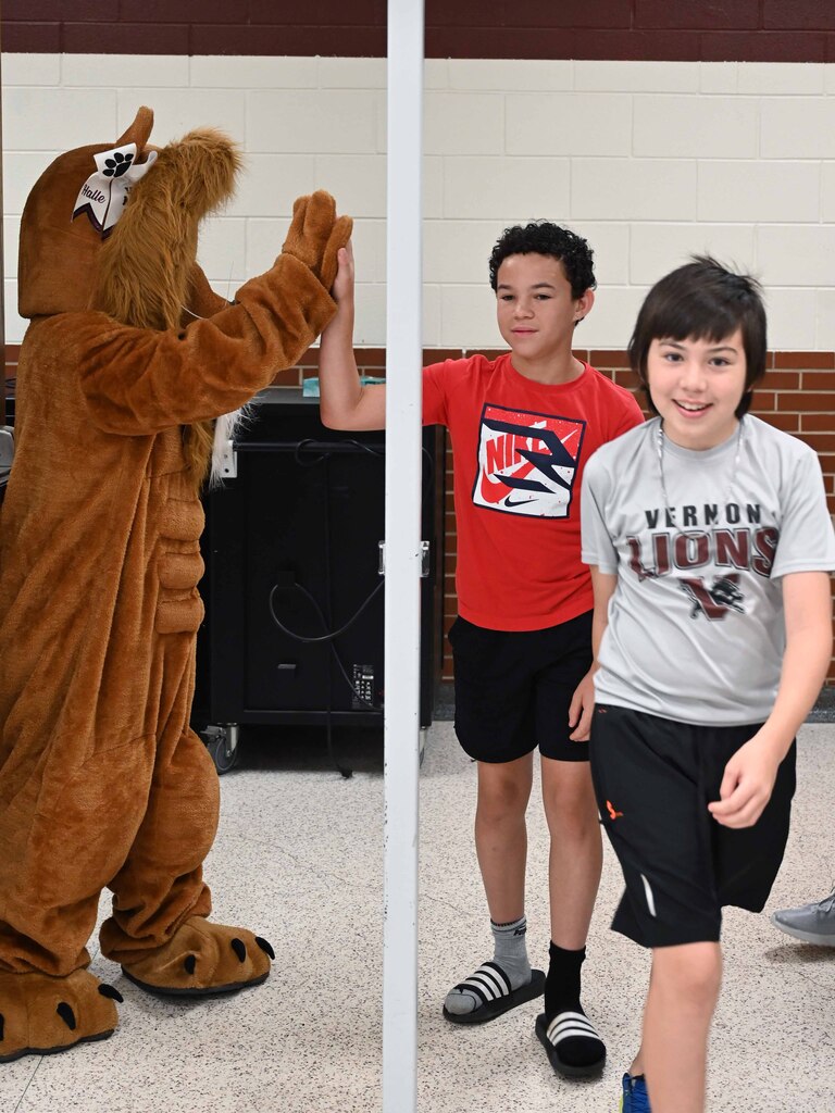 6th grade orientation 3