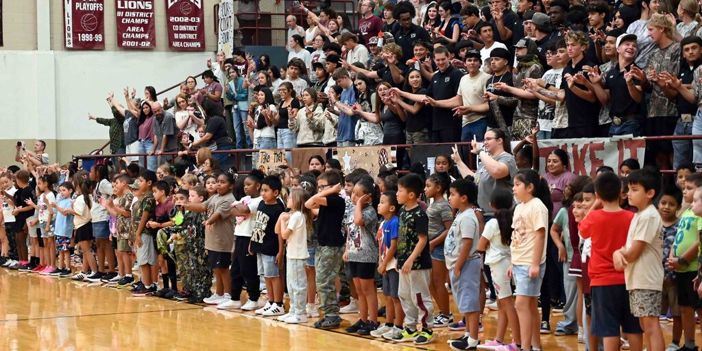 welly pep rally 10