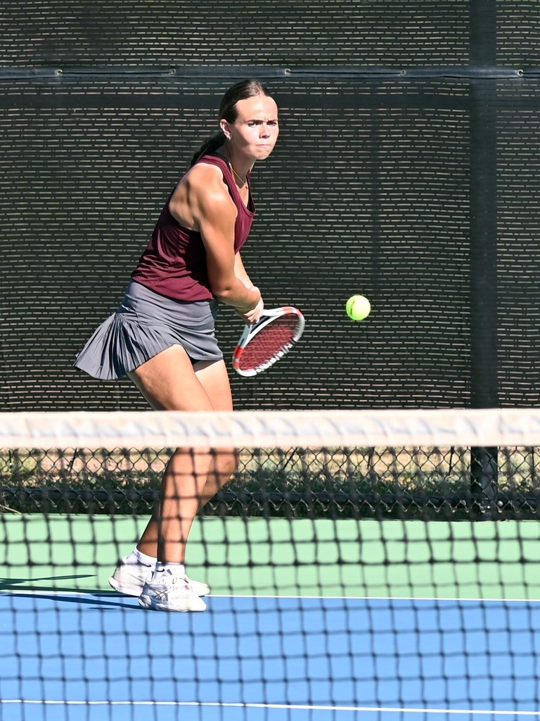 tennis reg quarters2
