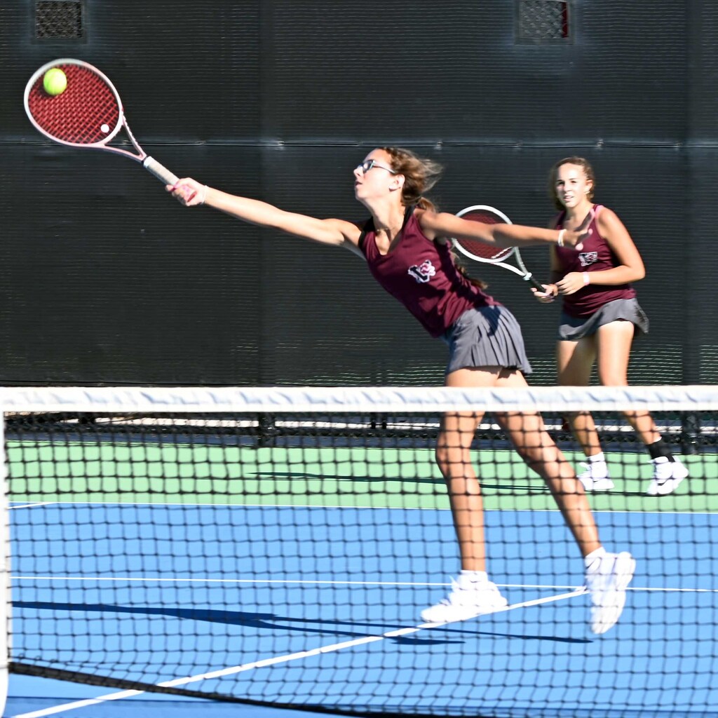 tennis reg quarters1