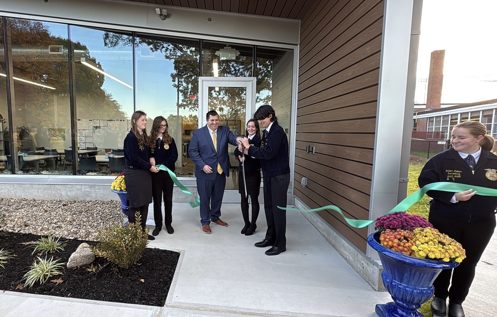 ASTE ribbon cutting