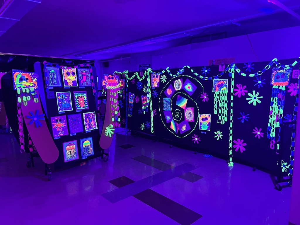 Glow Show art