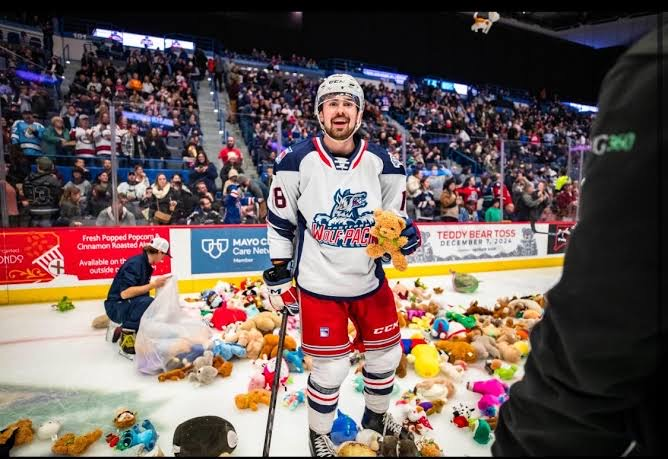 Wolfpack teddy bear toss