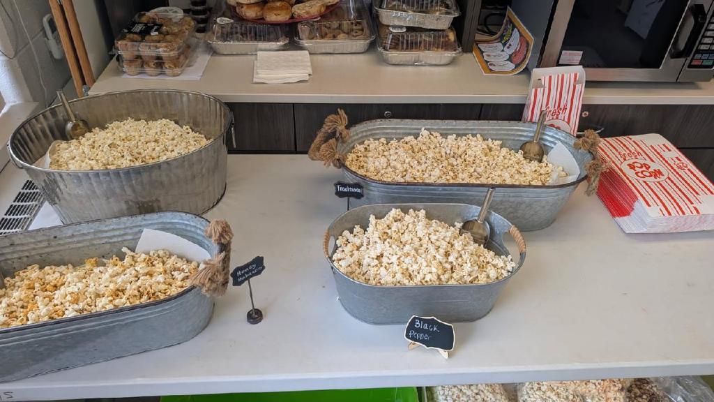 Popcorn bar