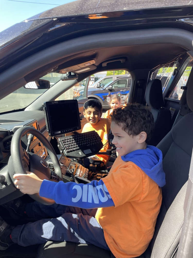 kinder field trip