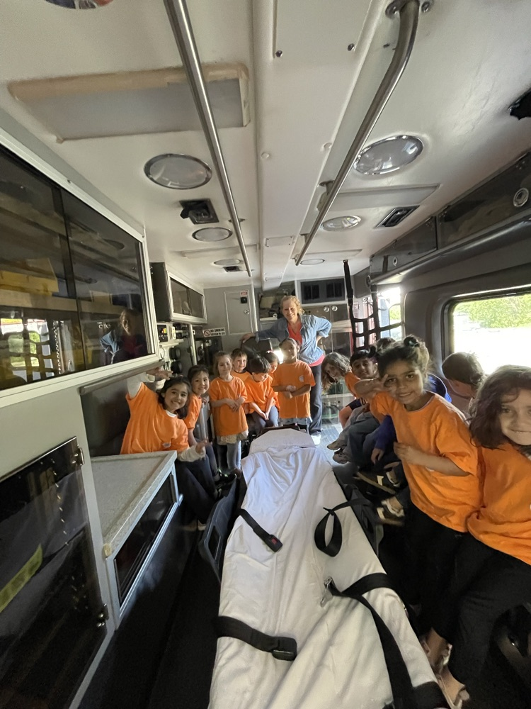kinder field trip