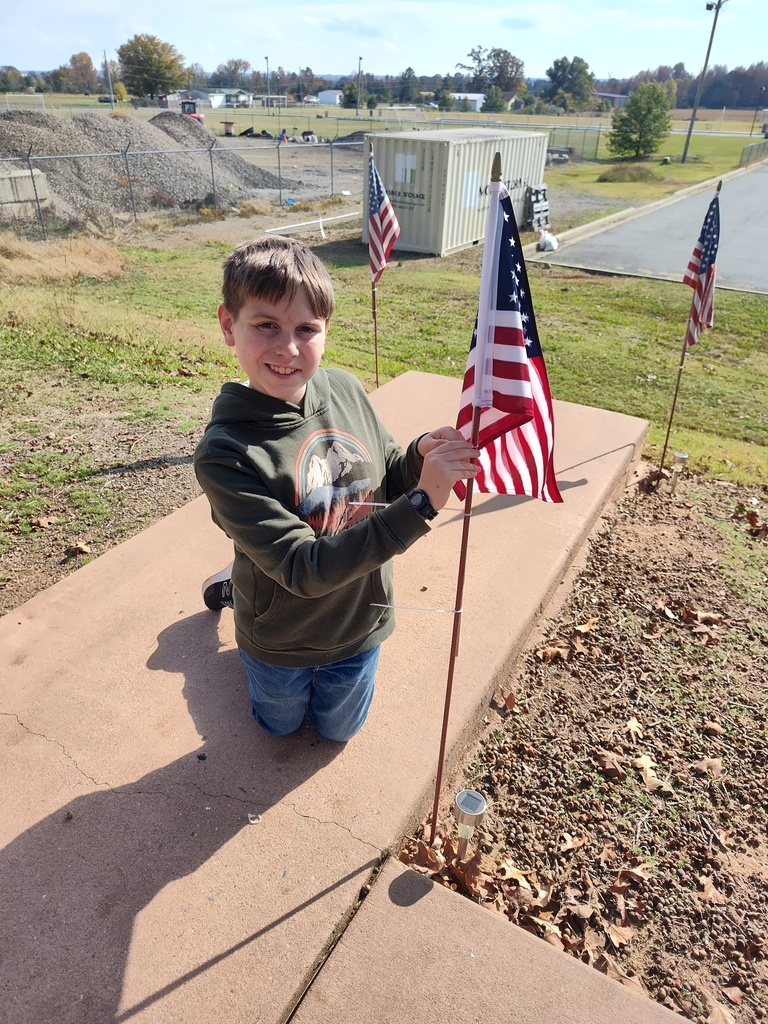 Vilonia Students Supporting Our Local Veterans' Museum