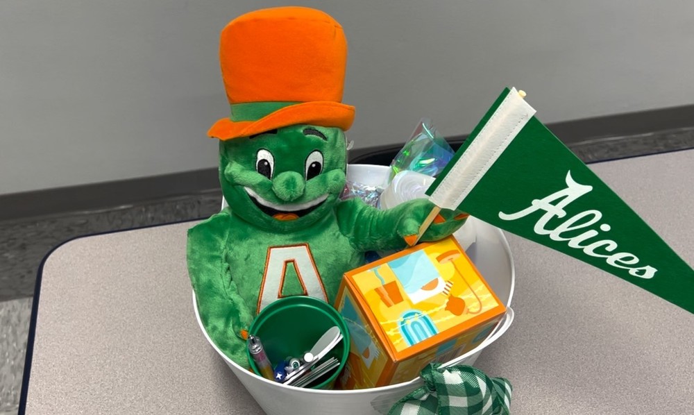 VCSC New Teacher Welcome Basket