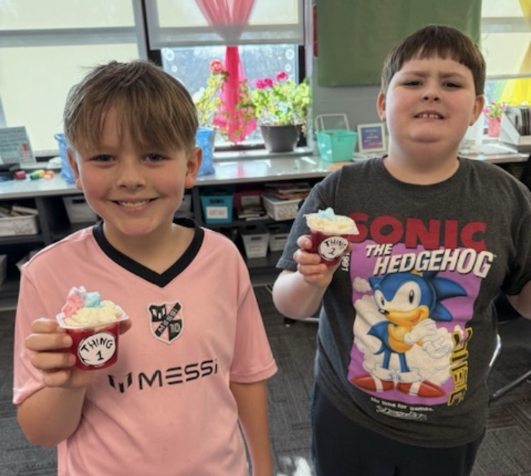 Mrs Soderling’s Class Celebrates Read Across America Week