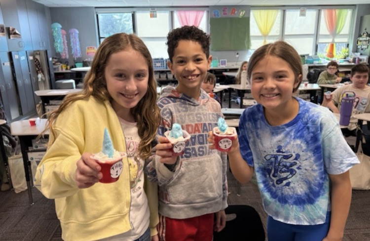 Mrs Soderling’s Class Celebrates Read Across America Week