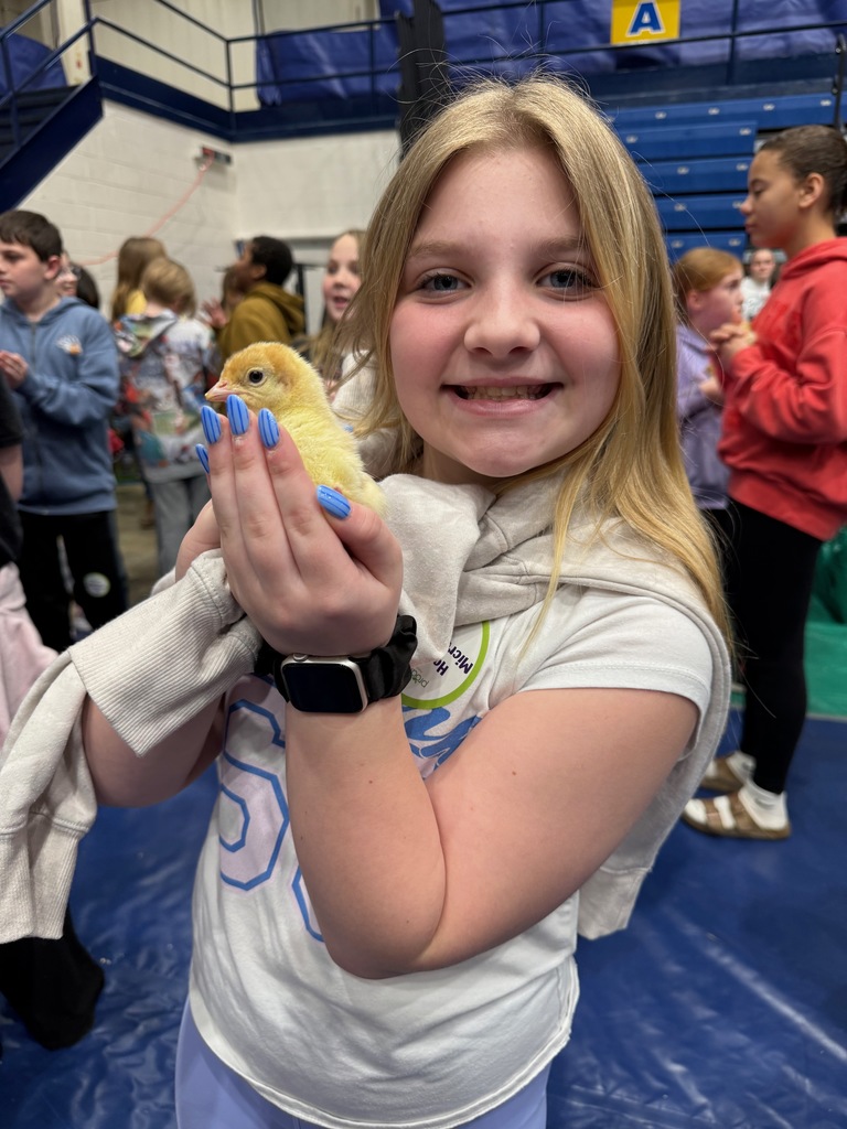 Kids at Ag Day at VU