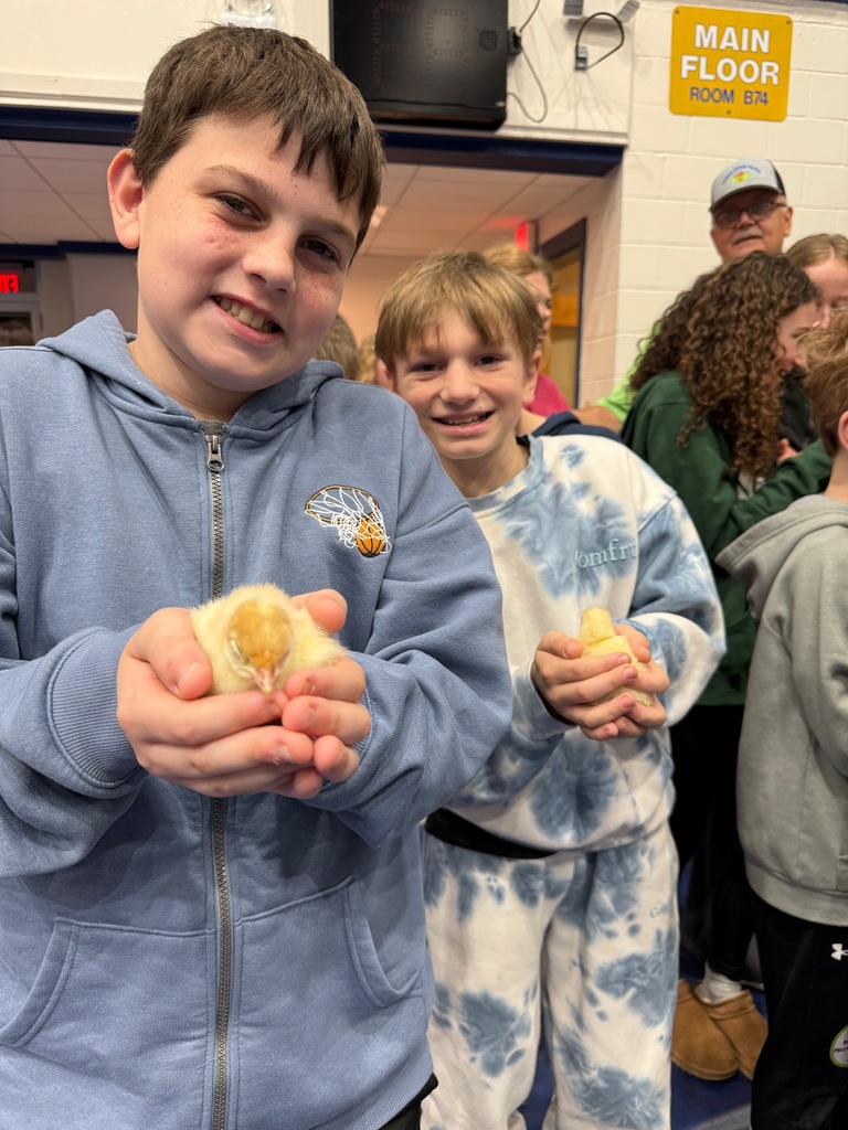 Kids at Ag Day at VU