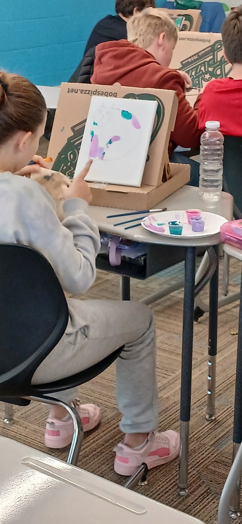 Riley Painting Art Class