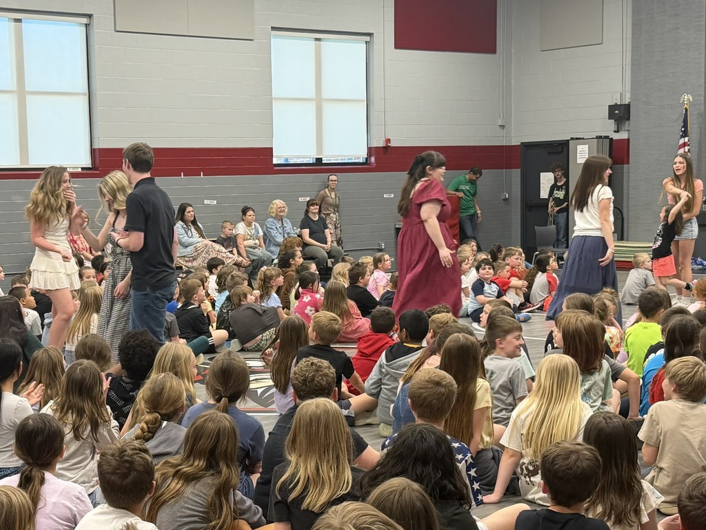 Show Choir and Jazz Band Visit