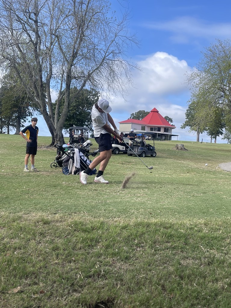 Boys Golf 4