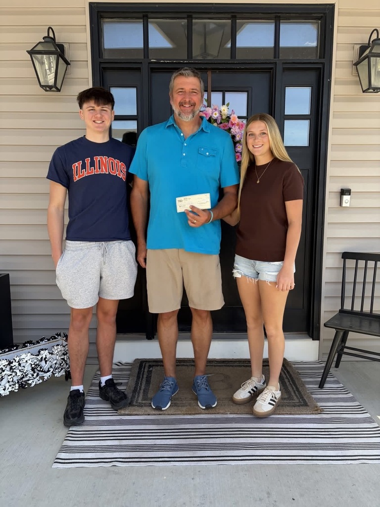 On April 23rd from 5-8pm Taco Tierra hosted a Taco night for the Junior Class to help with Prom expenses. Mike Blake presents a check for $853.00 to Jr. Class members Riley Hershey, Mike’s niece and Owen Blake, Mike's son.