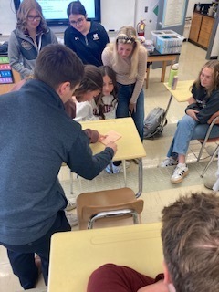 Alum visits Mr. Glover's Science Class