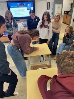 Alum visits Mr. Glover's Science Class