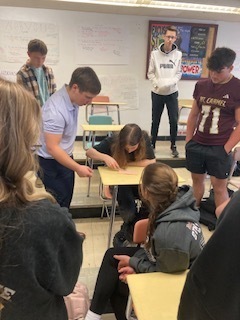 Alum visits Mr. Glover's Science Class