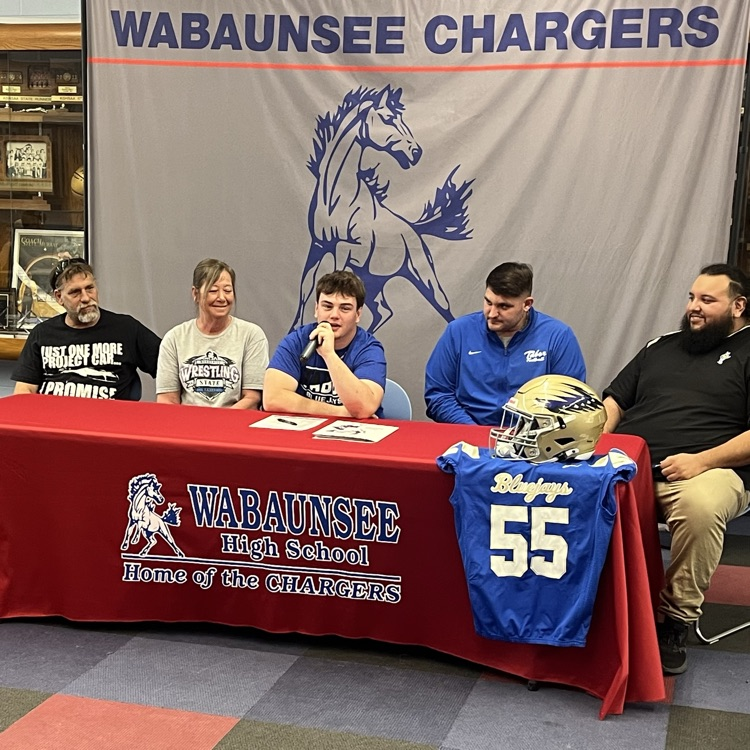 Brody Tabor football signing