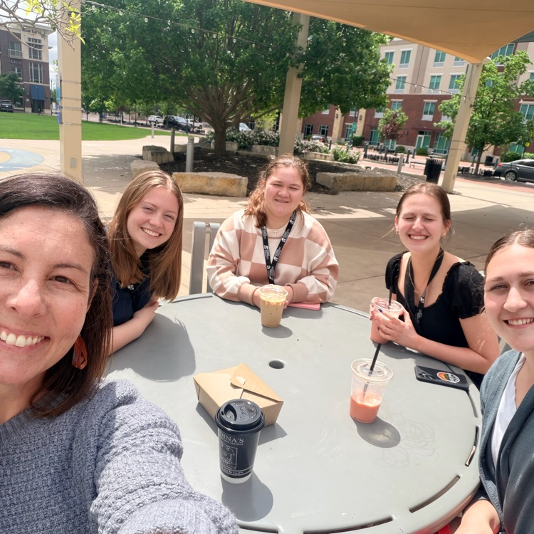 SAFE members enjoying a post conference debrief 