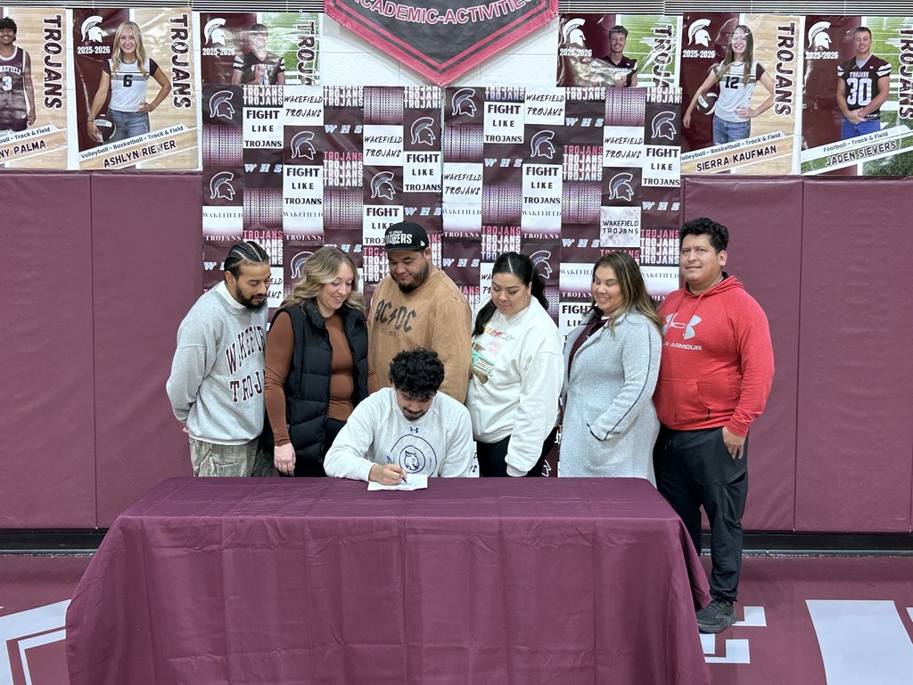 ✍️ Signature signed. Congratulations, Ruben, on continuing your wrestling career at Southeast Community College! Go make big moves on the mat! 🤼♂️🔥