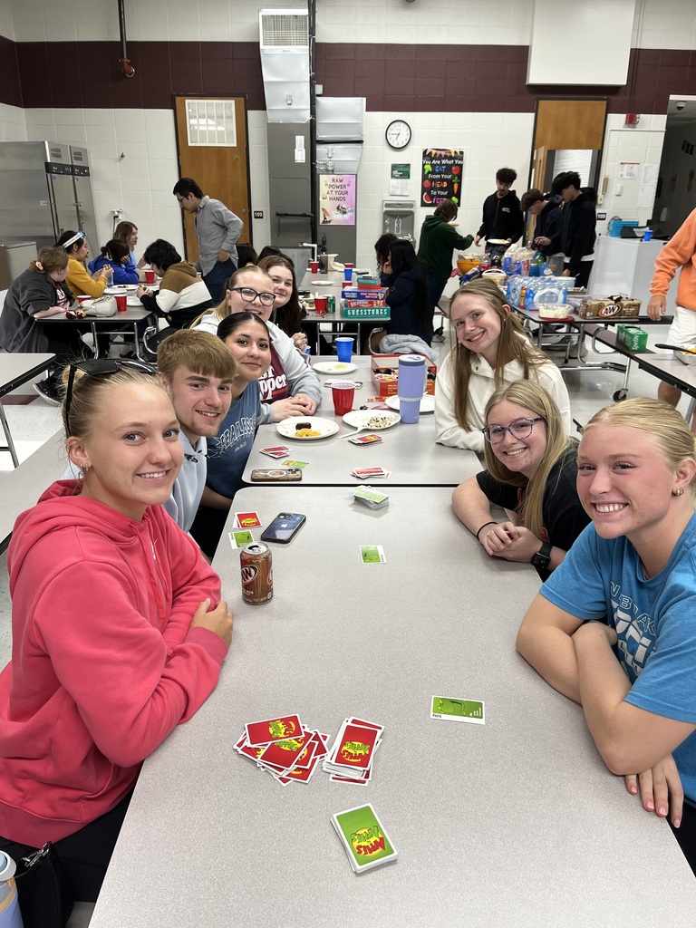 Senior Cookout - Group pictures