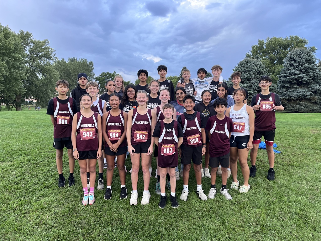 JH and HS Cross Country Team 