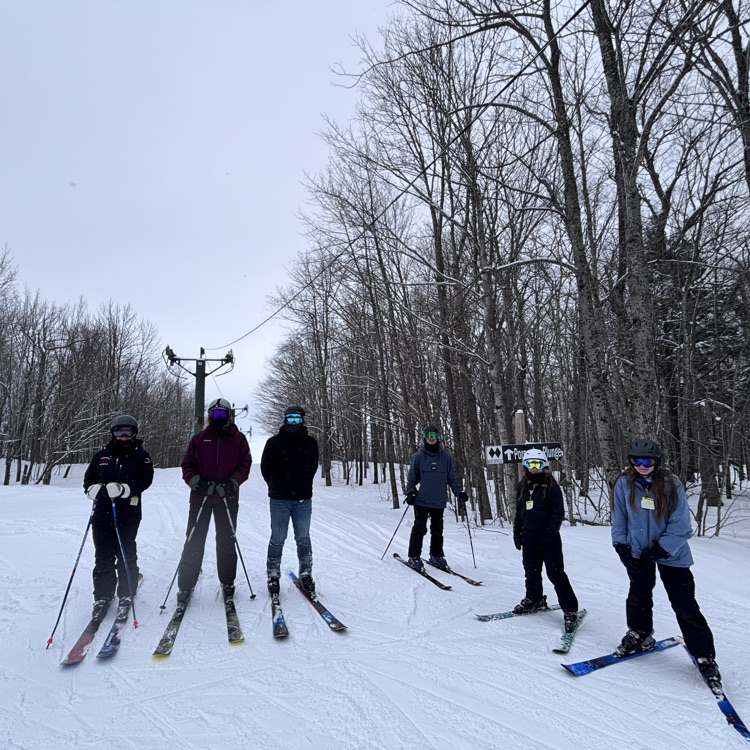 students skiing