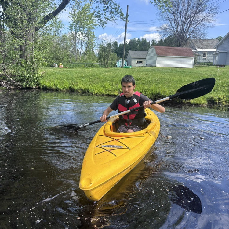 students kayaking 