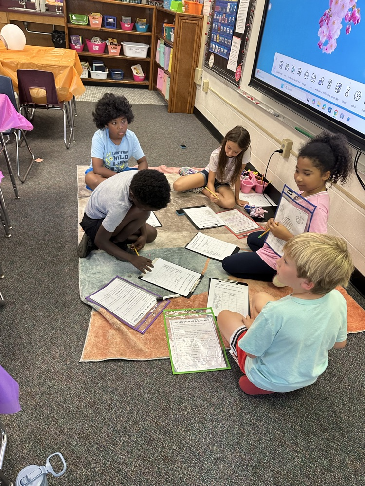 🍩 Donut Stress About the Test!! 🍩 Our 3rd and 5th grade students practiced and reviewed for the FAST test next week using various engaging activities with a sweet donut treat at the end!