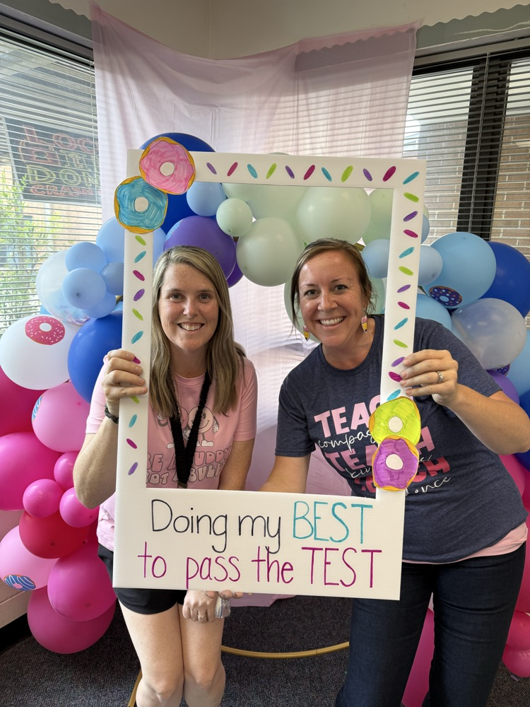 🍩 Donut Stress About the Test!! 🍩 Our 3rd and 5th grade students practiced and reviewed for the FAST test next week using various engaging activities with a sweet donut treat at the end!