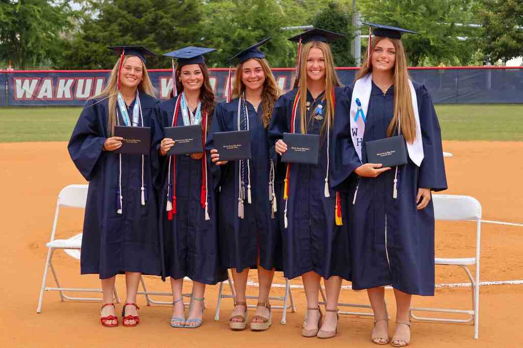Softball Graduates Aislin Hunter, Abbigail Lawhon, Makenzie Marlow, Allison Stephens, and Brianna Stephens